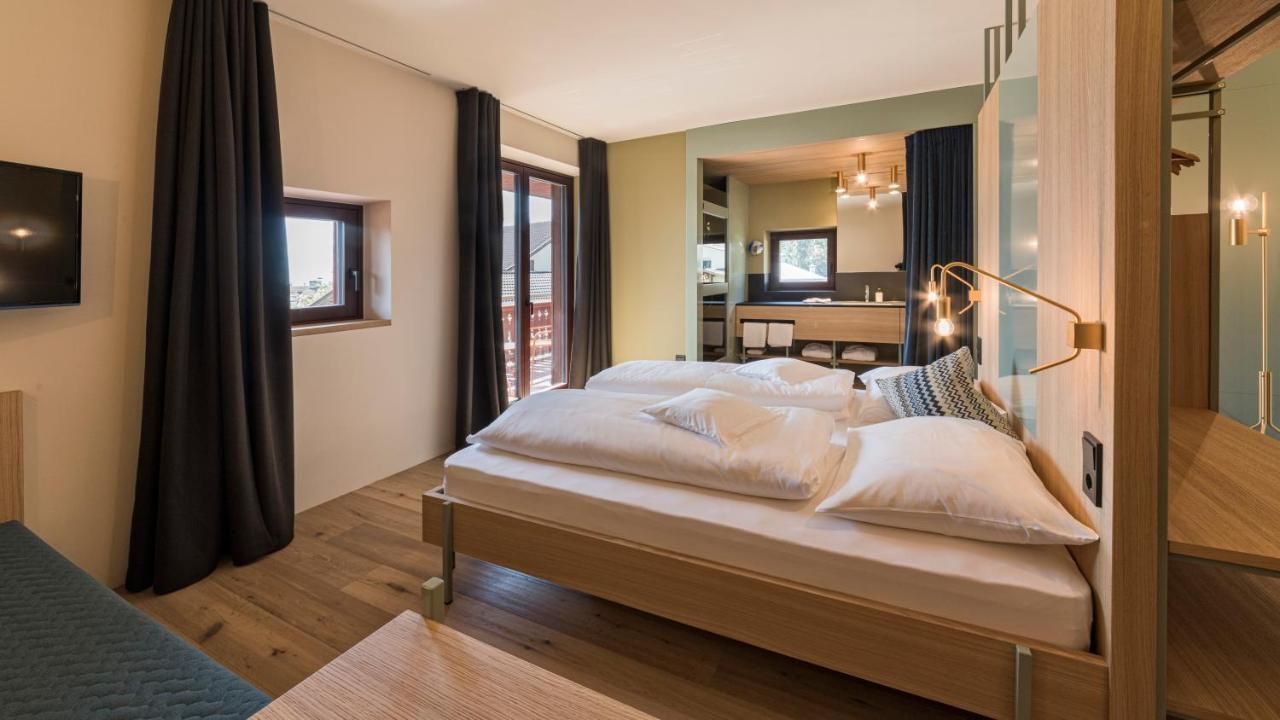 Hotel Villa Mayr Rooms & Suites Брессаноне Экстерьер фото