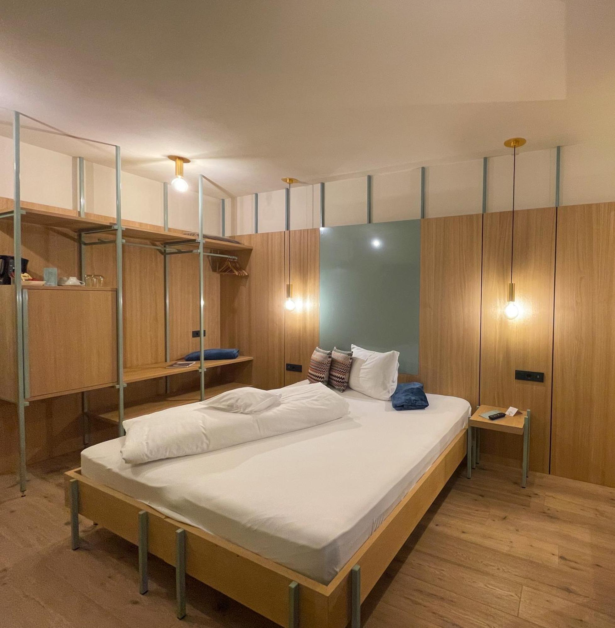Hotel Villa Mayr Rooms & Suites Брессаноне Экстерьер фото